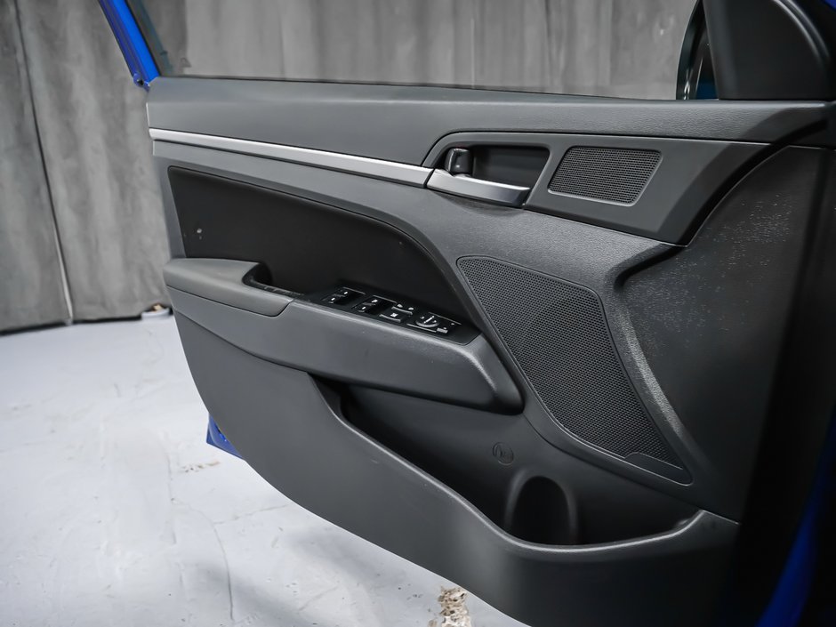 Hyundai Elantra GL 2017-10