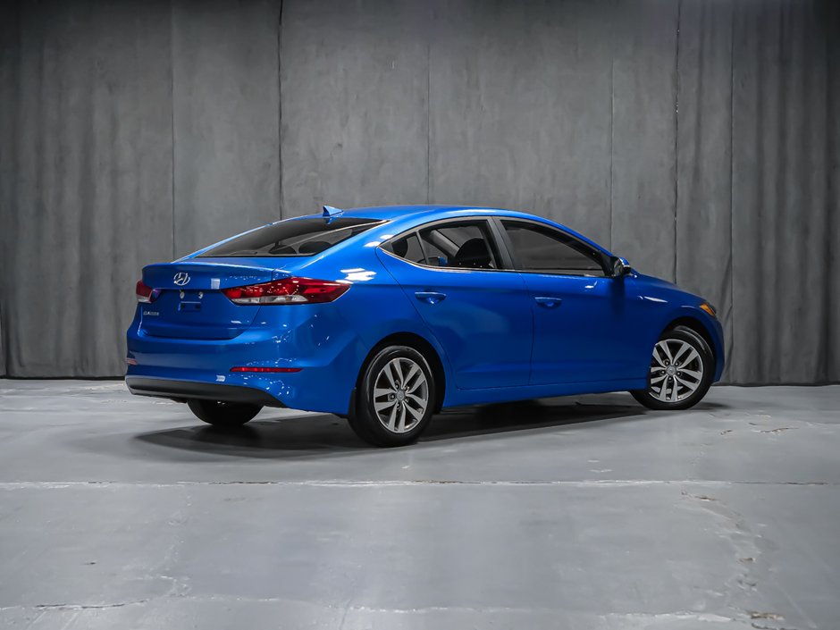 Hyundai Elantra GL 2017-2