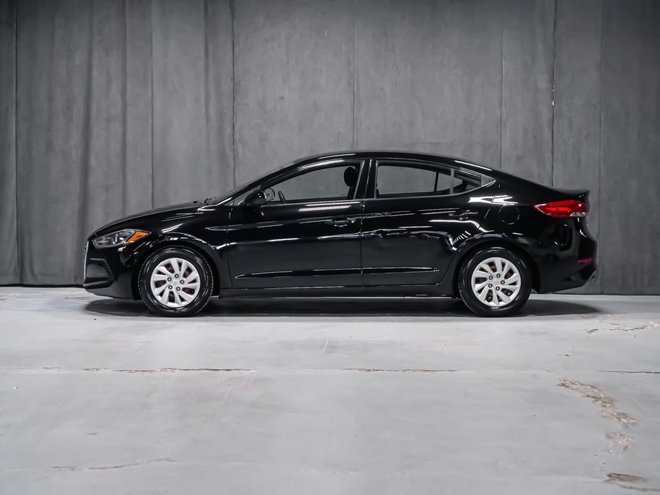 2017 Hyundai Elantra LE SIÈGES CHAUFFANT CRUISE CONTROL-2