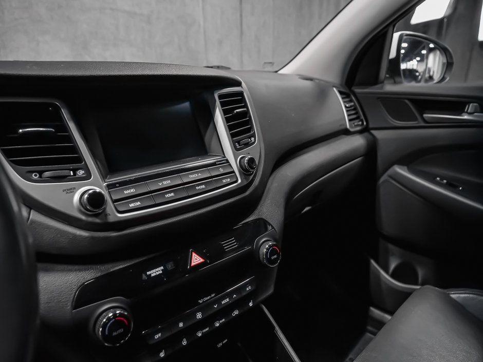 2018 Hyundai Tucson SE-9