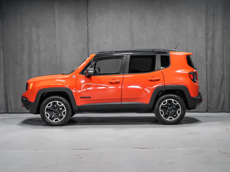 2016 Jeep Renegade Trailhawk-2