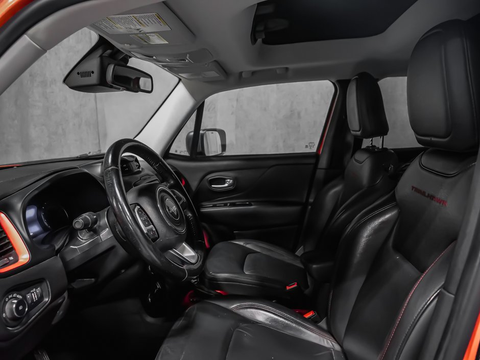 2016 Jeep Renegade Trailhawk-16