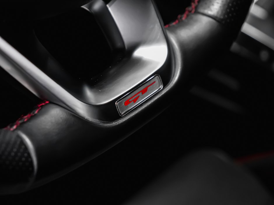 Kia Forte5 GT 2023-8