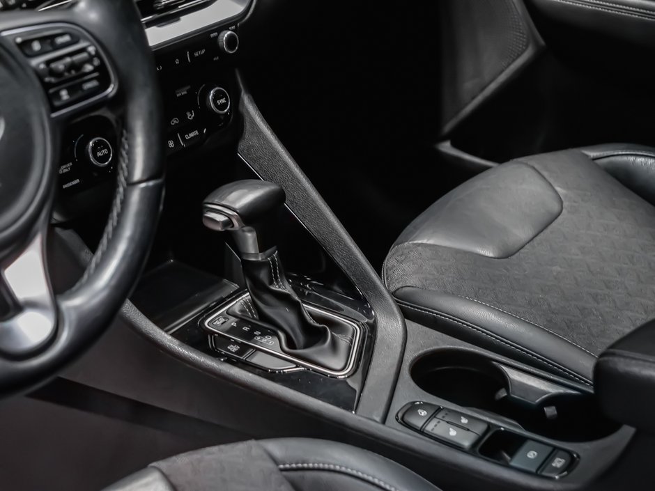 2020 Kia Niro Plug-In Hybrid EX PREMIUM-10