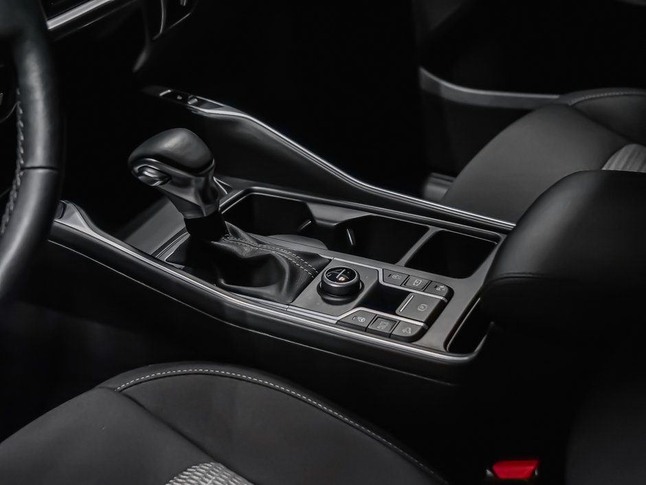 Kia Sorento X-LINE APPLE CAR PLAY VOLANT CHAUFFANT 2023-7