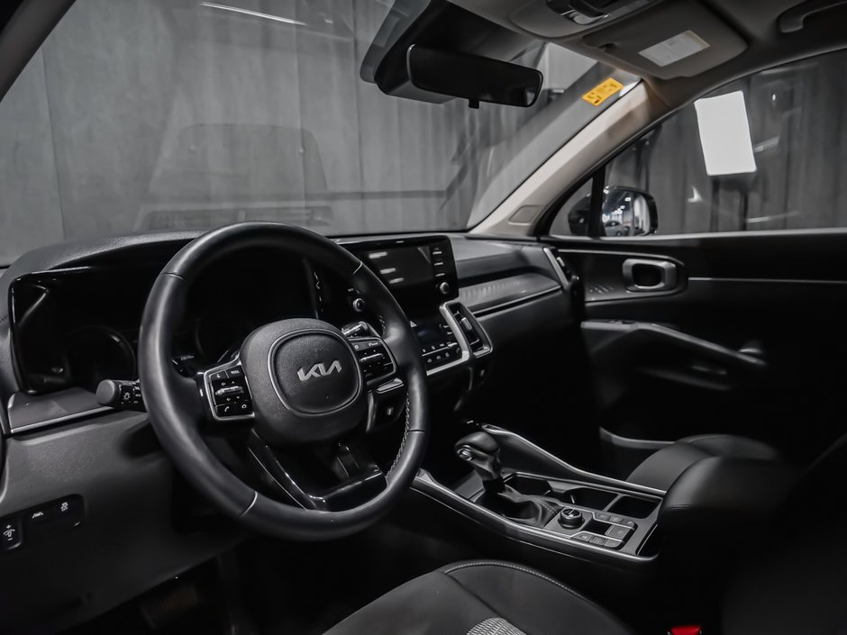 Kia Sorento X-LINE APPLE CAR PLAY VOLANT CHAUFFANT 2023-6