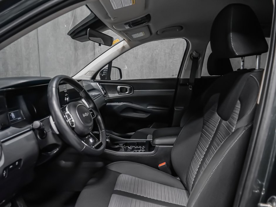 Kia Sorento X-LINE APPLE CAR PLAY VOLANT CHAUFFANT 2023-11