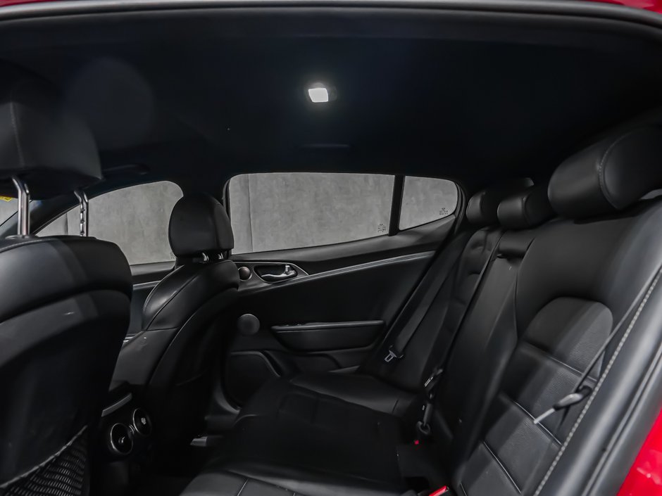 Kia Stinger GT LIMITED 2018-17