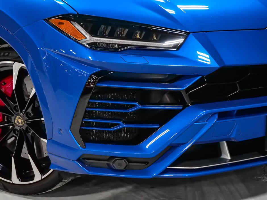 Lamborghini Urus  2020-43