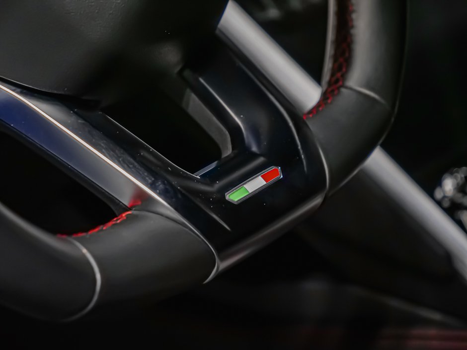 Lamborghini Urus  2020-23