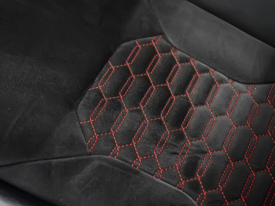 Lamborghini Urus  2020-30