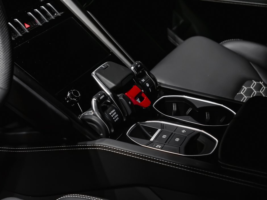 Lamborghini Urus  2022-8