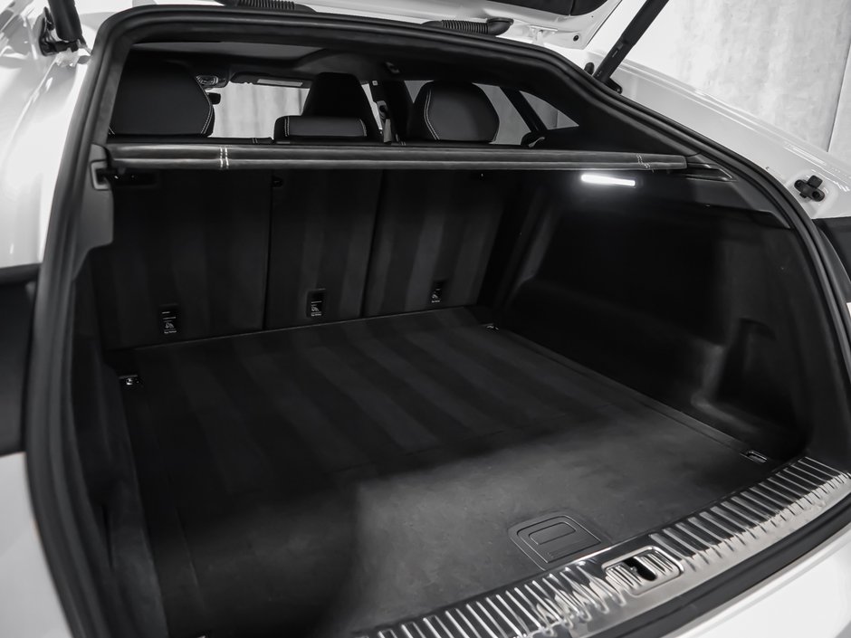 Lamborghini Urus  2022-26