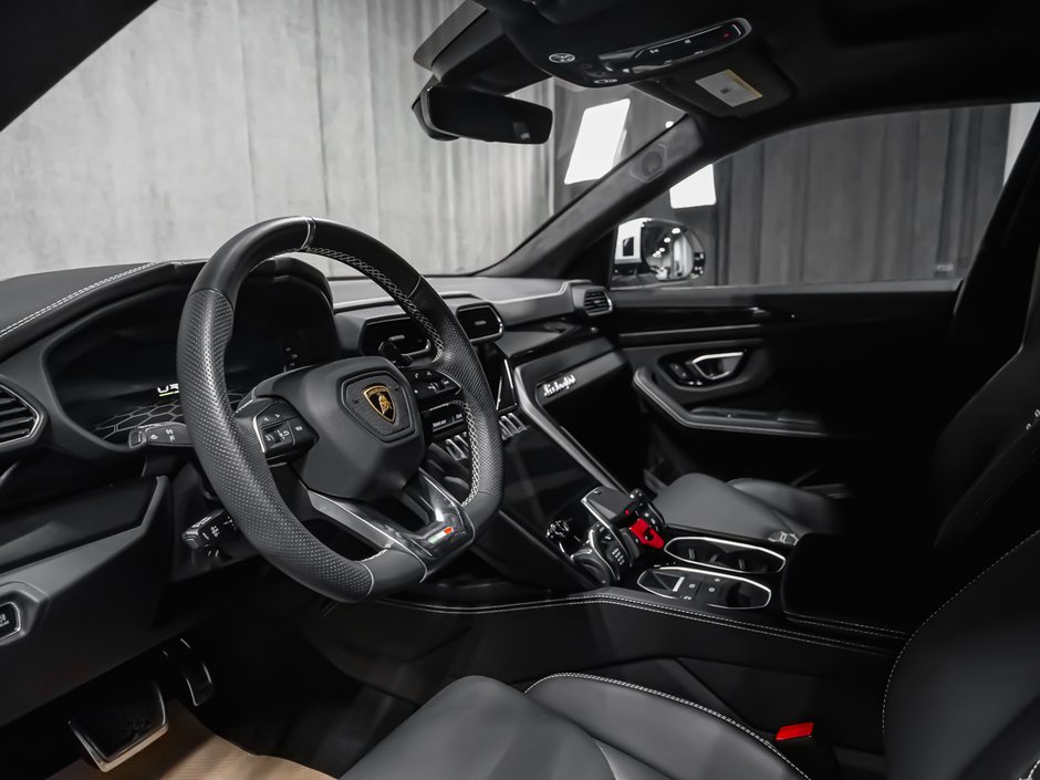 Lamborghini Urus  2022-6