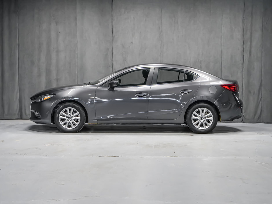 2018 Mazda 3 GS-3