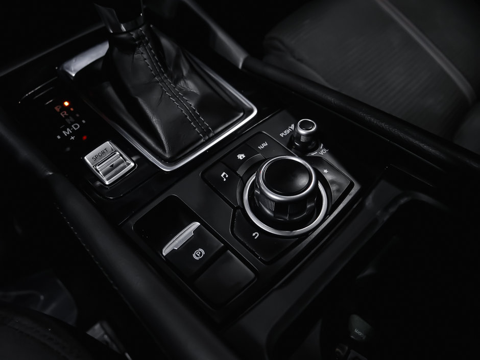 2018 Mazda 3 GS-11
