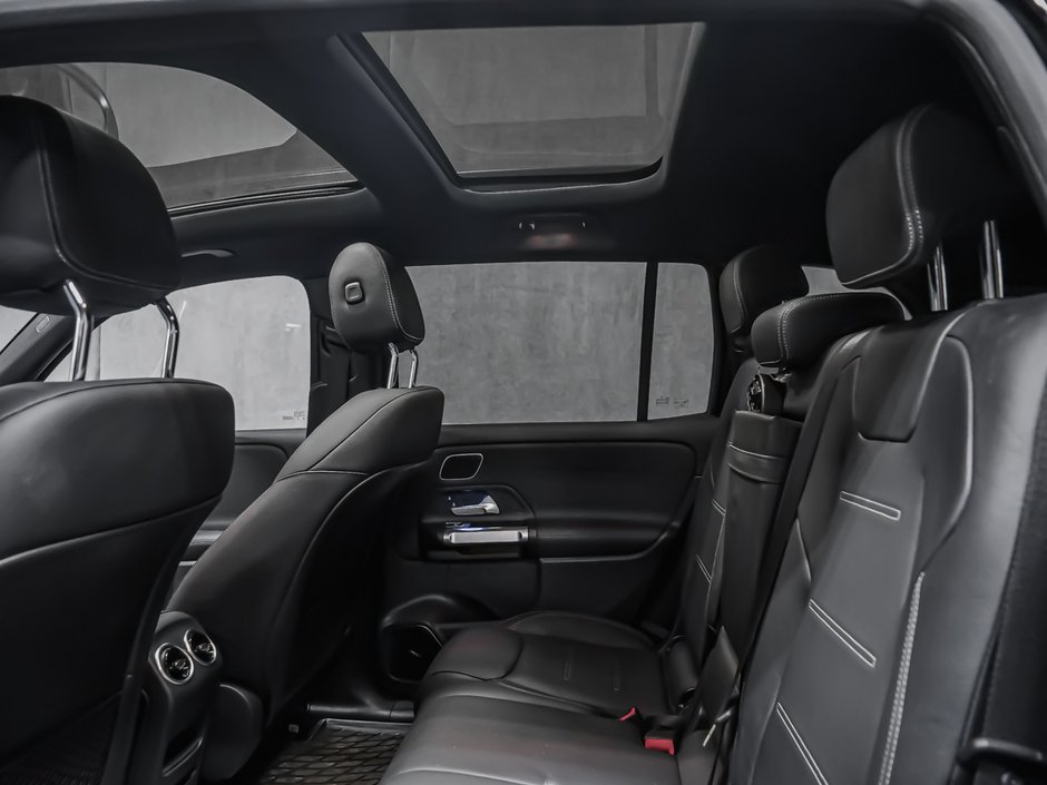 Mercedes-Benz EQB 350 2023-16