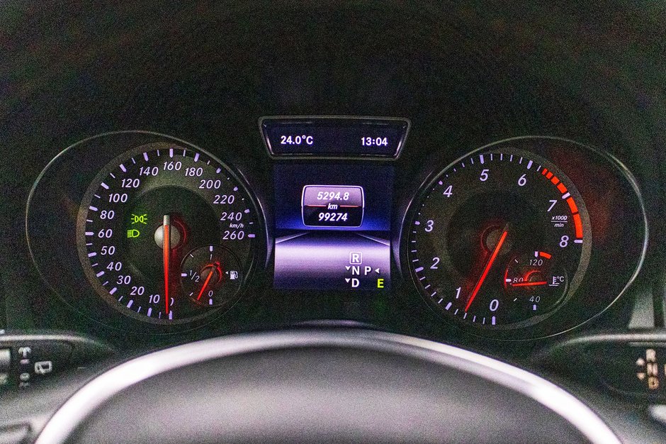 Mercedes-Benz GLA-Class GLA 250 2015-14
