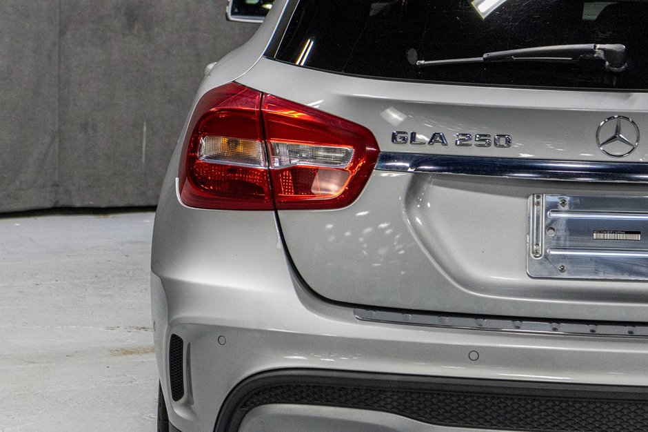Mercedes-Benz GLA-Class GLA 250 2015-24