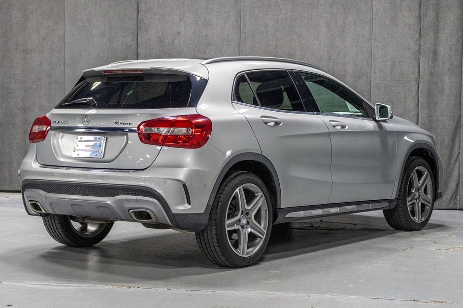 Mercedes-Benz GLA-Class GLA 250 2015-4