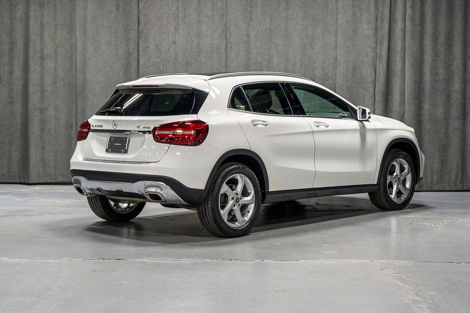 Mercedes-Benz GLA 250 2019-2