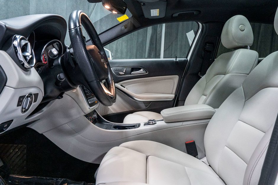 Mercedes-Benz GLA 250 2019-11