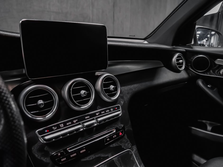 Mercedes-Benz GLC 300 2019-10