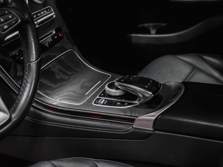 Mercedes-Benz GLC 300 2019-7