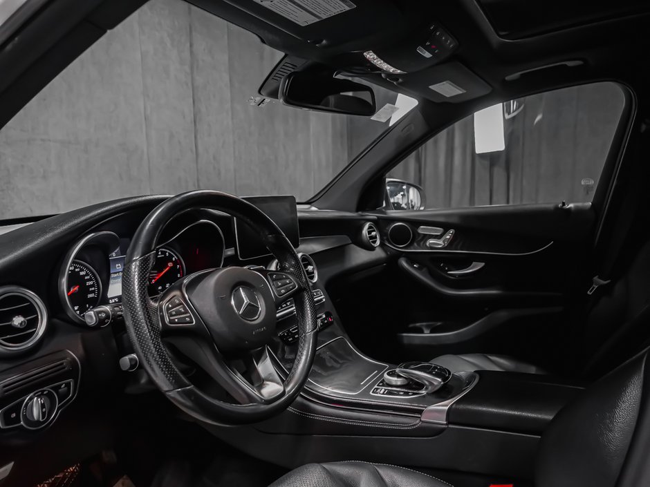 Mercedes-Benz GLC 300 2019-6