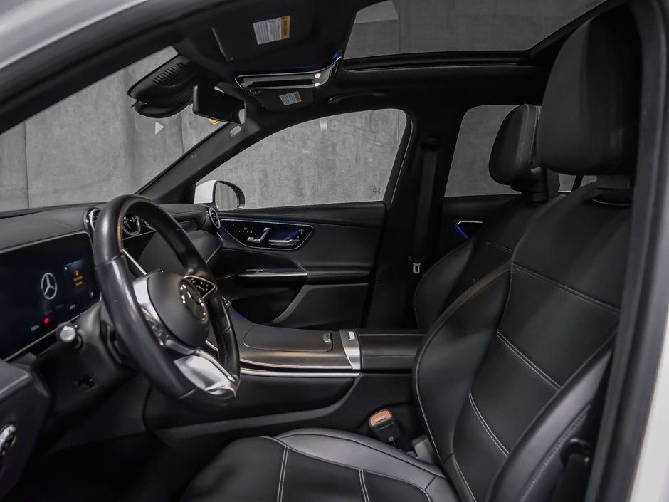 Mercedes-Benz GLC 300 4MATIC 2024-16