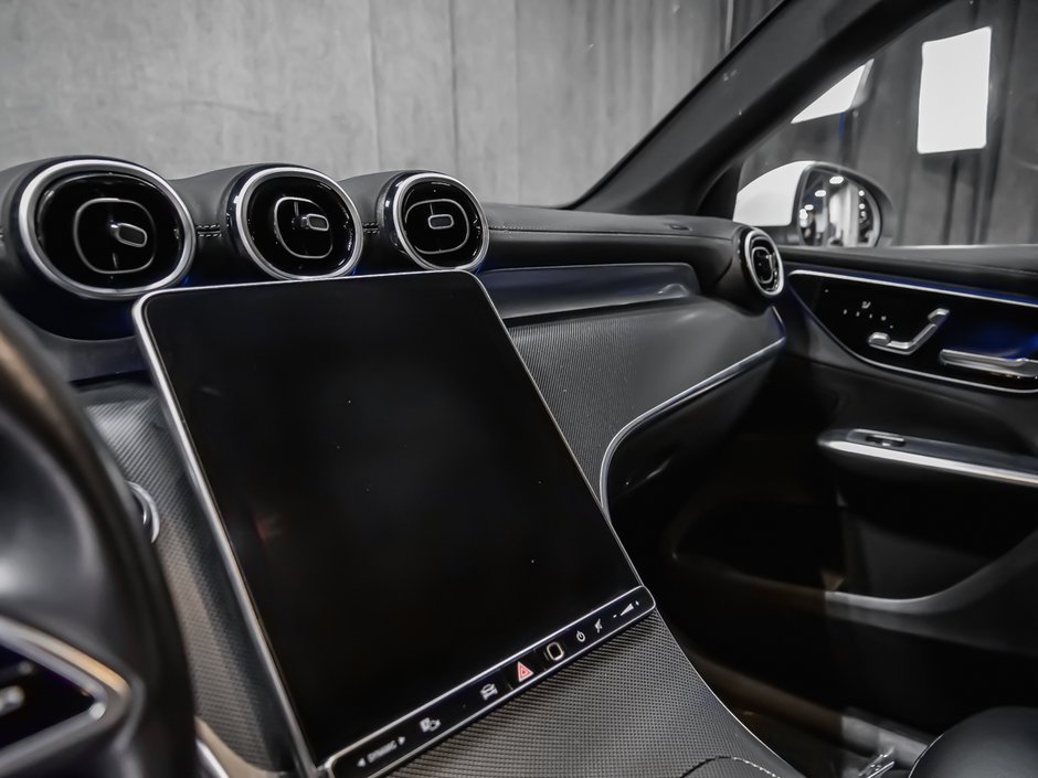 Mercedes-Benz GLC 300 4MATIC 2024-13