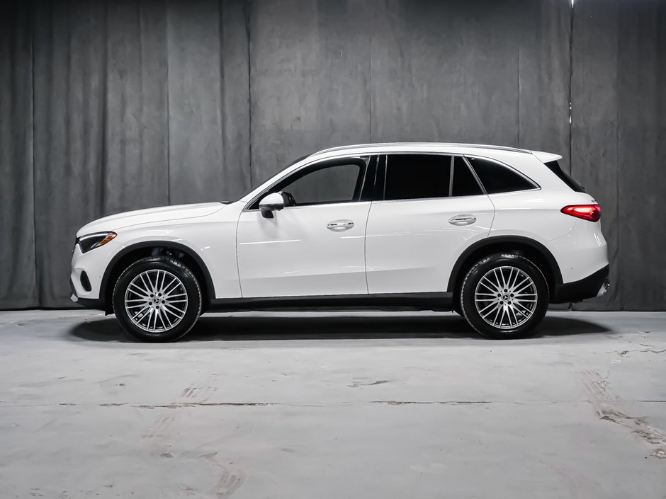 Mercedes-Benz GLC 300 4MATIC 2024-3