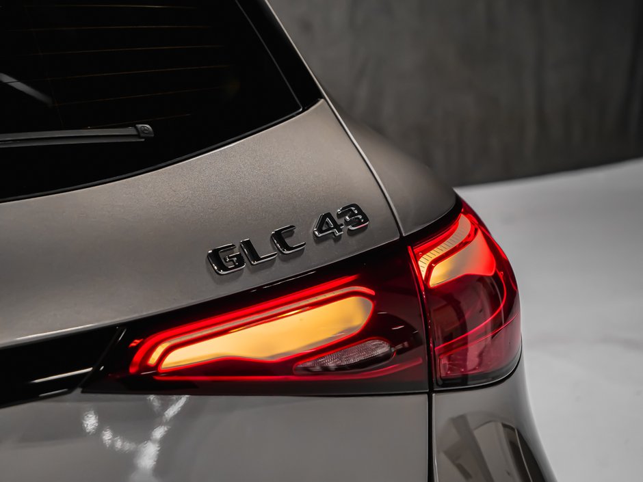 Mercedes-Benz GLC AMG GLC 43 2 SET DE PNEUS SIÈGES VENTILER 2024-10