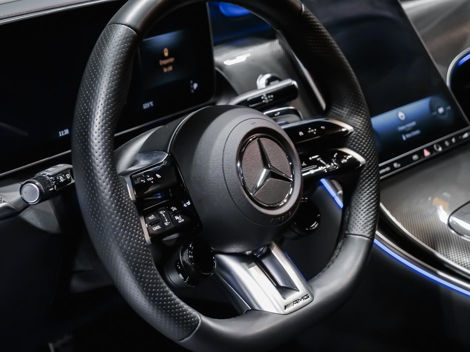 Mercedes-Benz GLC AMG GLC 43 2 SET DE PNEUS SIÈGES VENTILER 2024-14