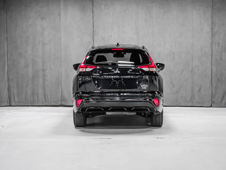 2023 Mitsubishi ECLIPSE CROSS-5