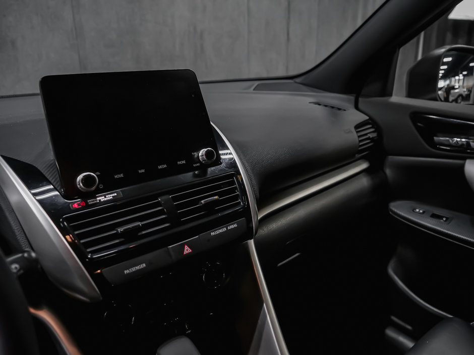 2023 Mitsubishi ECLIPSE CROSS-11
