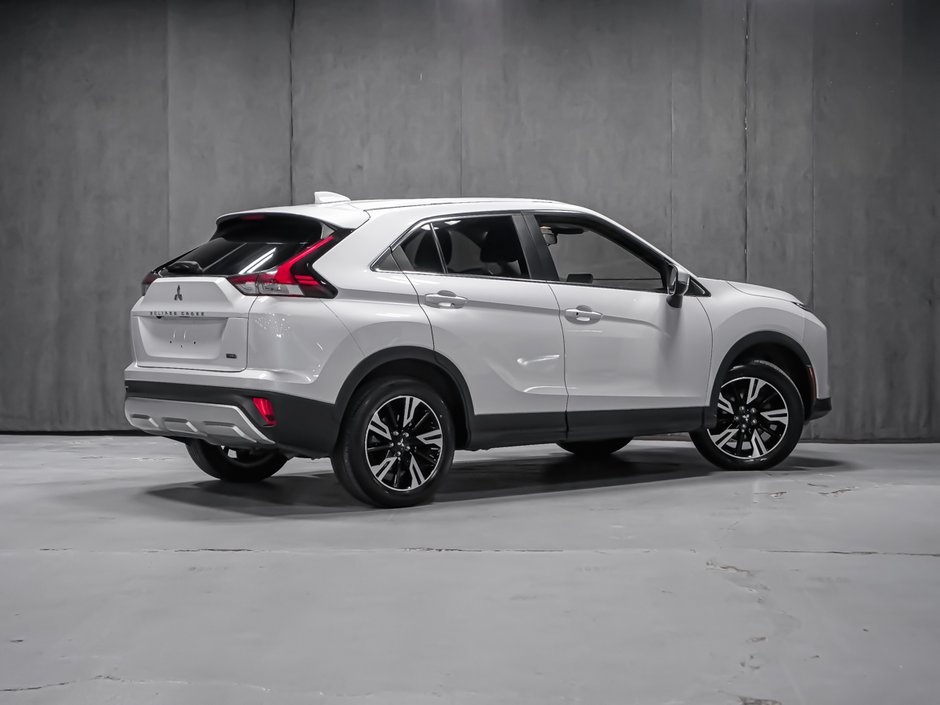 2023 Mitsubishi Eclipse Cross-2