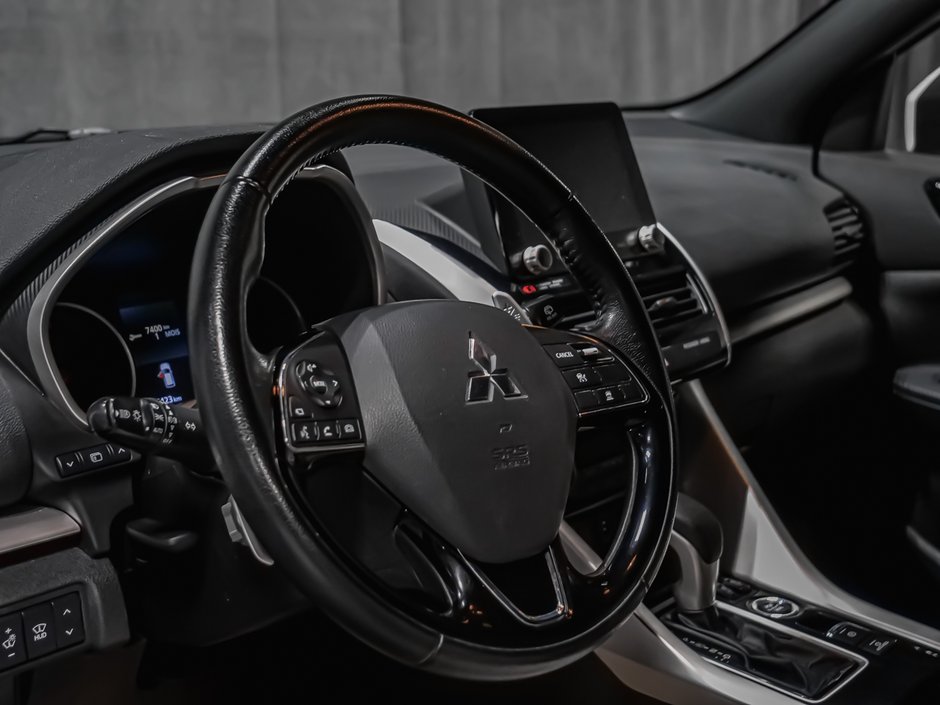 Mitsubishi Eclipse Cross  2023-8