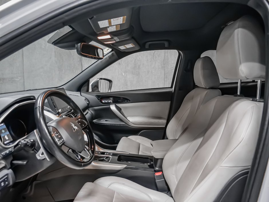 Mitsubishi Eclipse Cross  2023-11