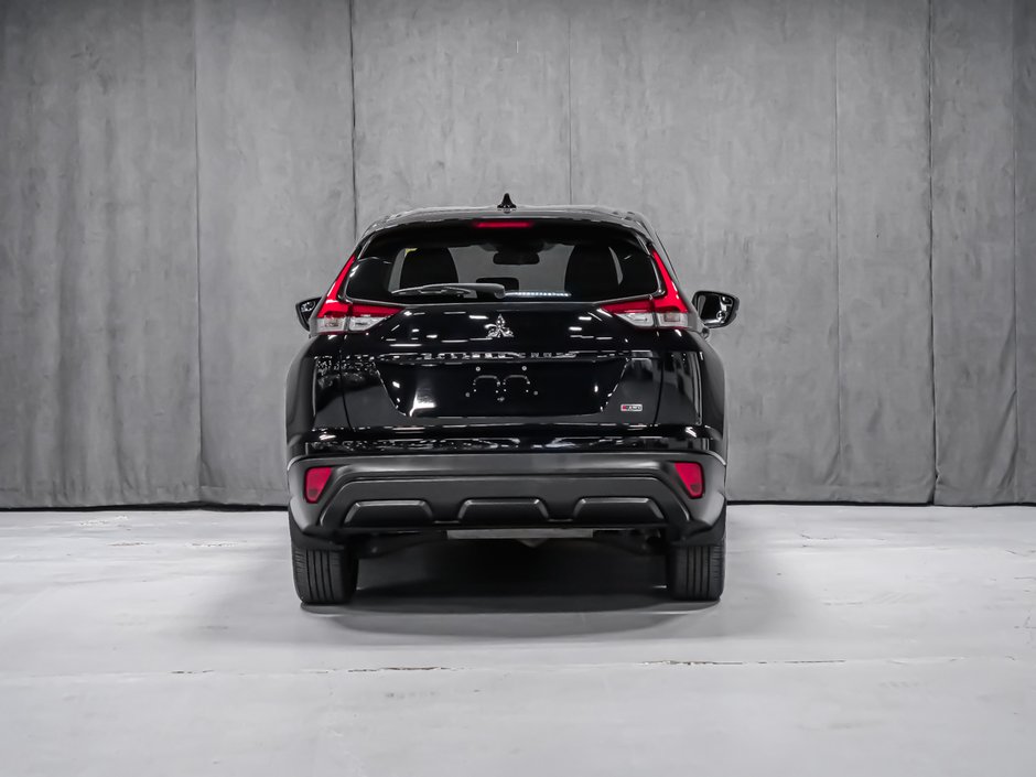 2024 Mitsubishi ECLIPSE CROSS ES-5