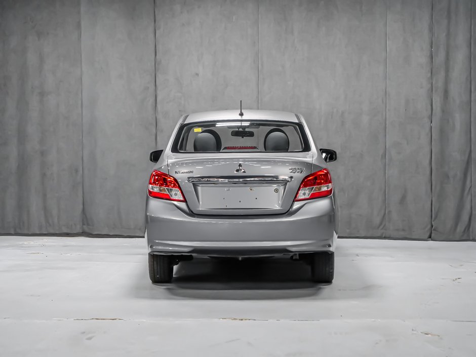 Mitsubishi MIRAGE G4 ES 2017-5