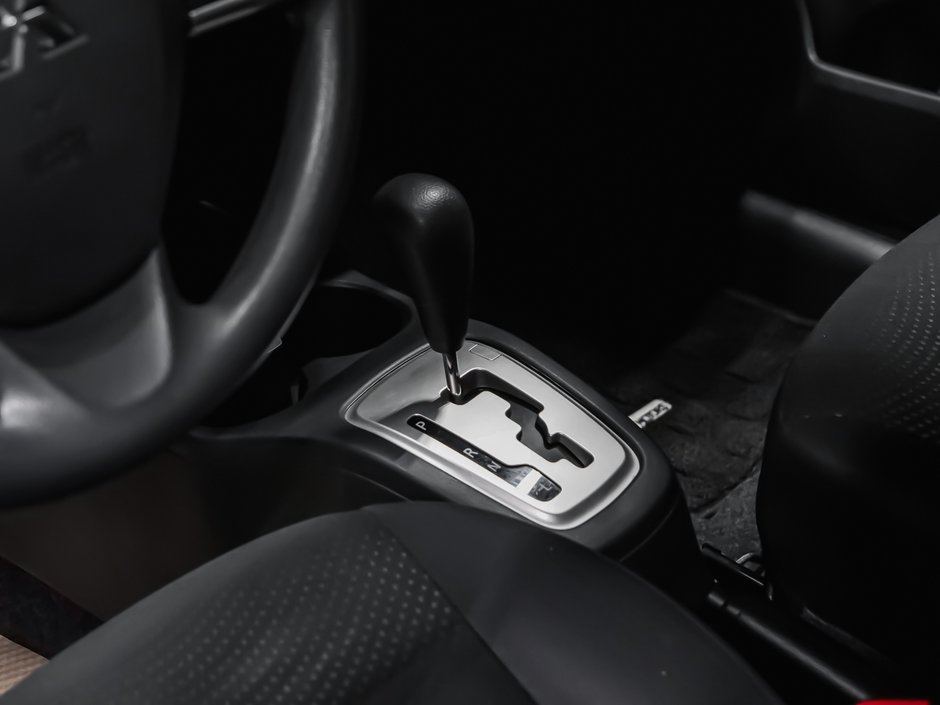 Mitsubishi MIRAGE G4 ES 2017-7