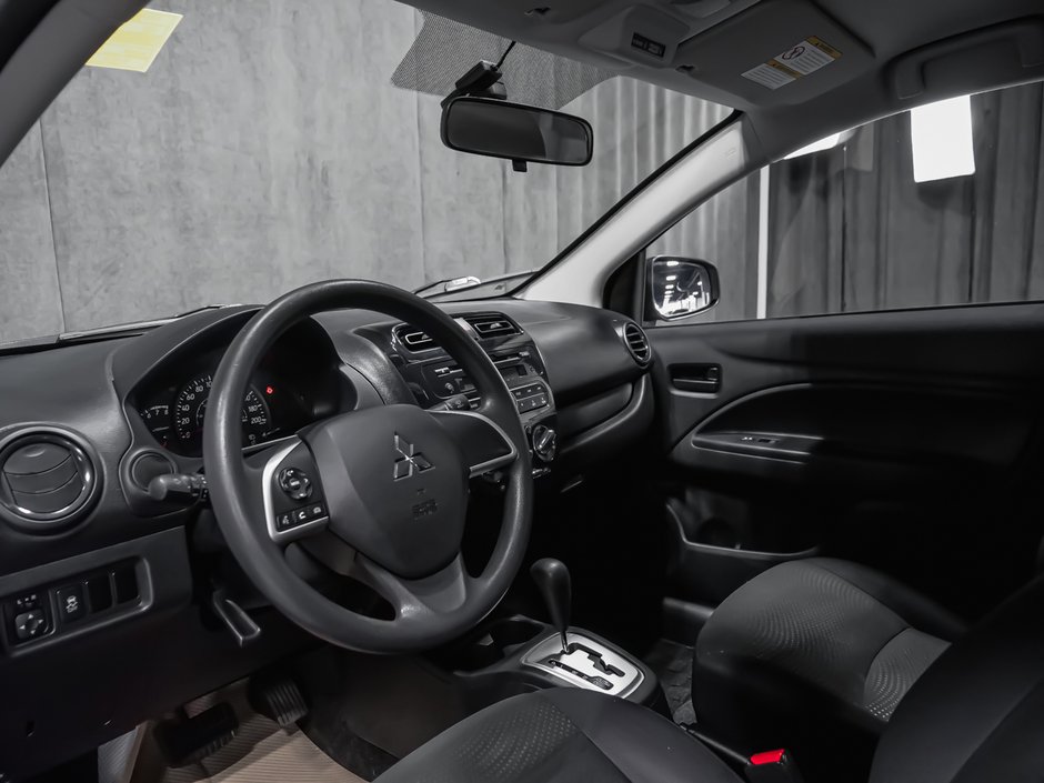 Mitsubishi MIRAGE G4 ES 2017-6
