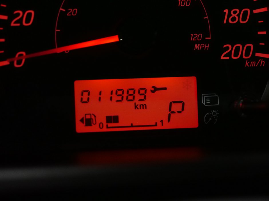 2024 Mitsubishi Mirage ES-12