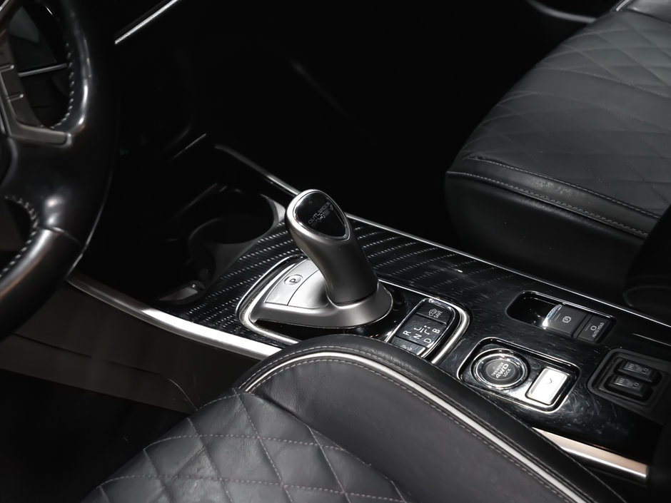 2020 Mitsubishi OUTLANDER PHEV GT-11