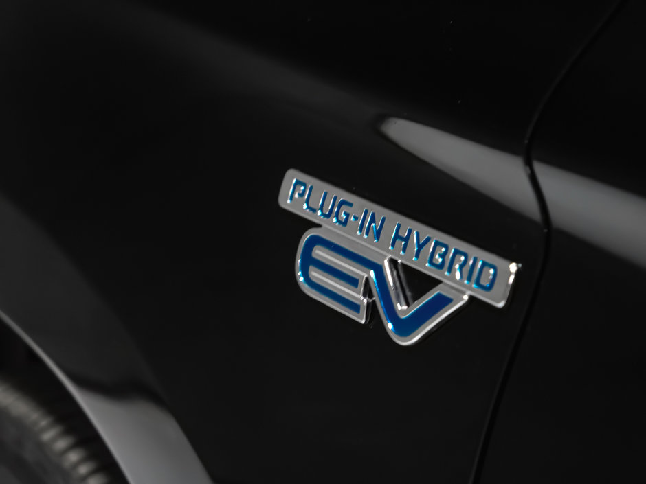 2020 Mitsubishi OUTLANDER PHEV GT-9