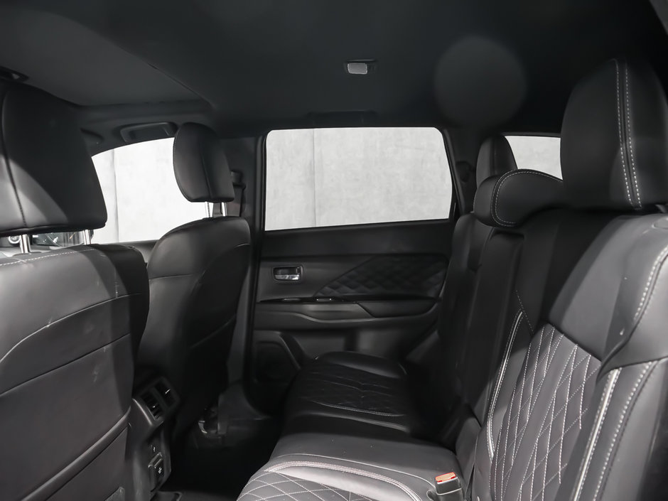 2020 Mitsubishi OUTLANDER PHEV GT-16