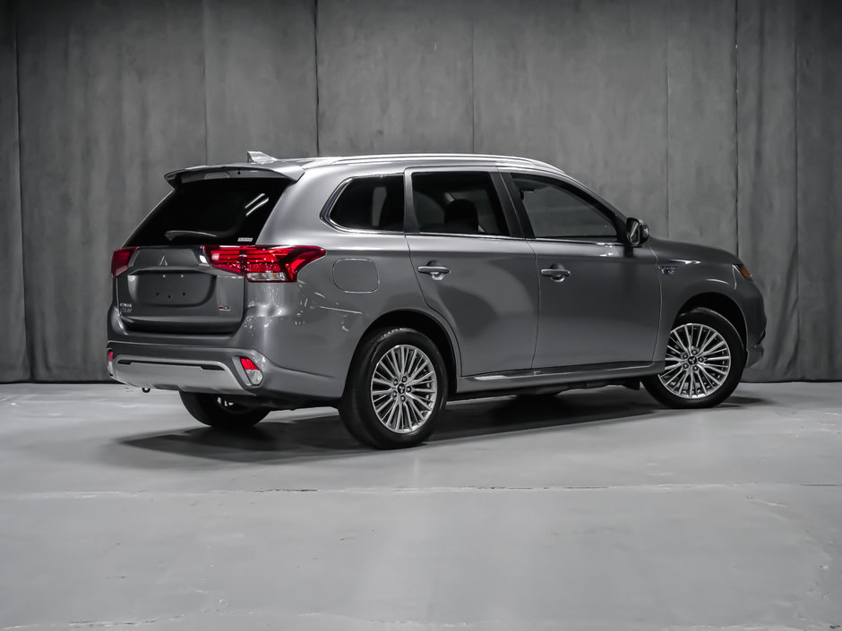 Mitsubishi OUTLANDER PHEV GT 2022-2