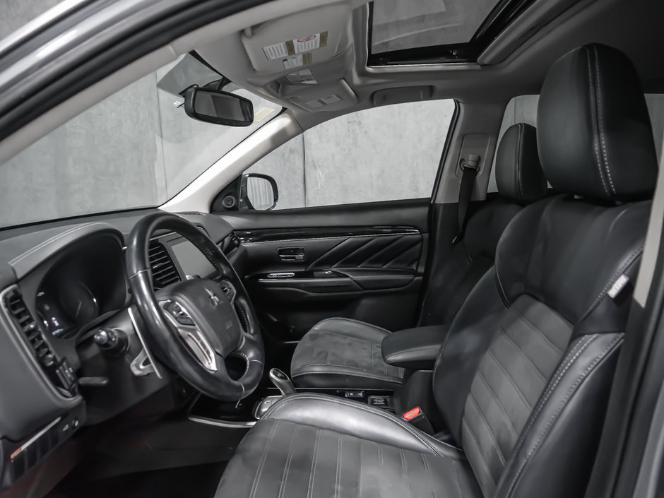 Mitsubishi OUTLANDER PHEV GT 2022-11