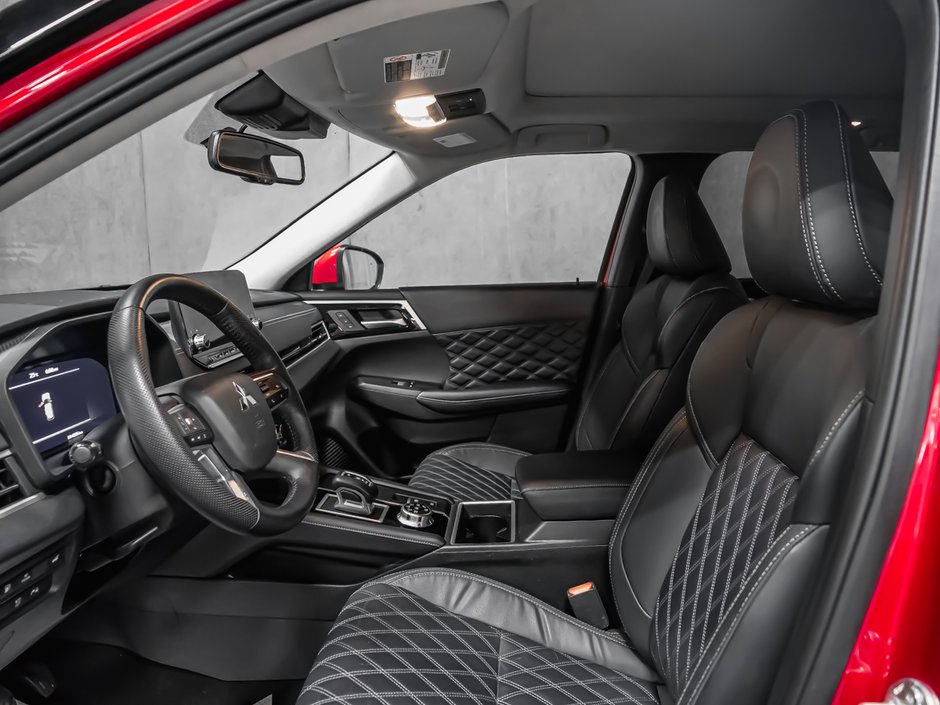 2023 Mitsubishi OUTLANDER PHEV-13